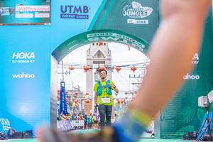 BIB: 3135
                            <button type="button" onclick="openModal(21786117)" class="btn btn-primary btn-sm float-right btn-popup" data-toggle="modal" data-target=".modal-high-quality">
                        <i class="fas fa-shopping-cart"></i> Add to Cart
                    </button>
                                            <button type="button" onclick="isThisMe(21786117, true)" class="btn btn-success btn-sm float-right btn-popup btn-isme hidden" data-toggle="tooltip" data-placement="bottom" title="นี่คือรูปของคุณใช่ไหม คลิกที่นี่เพื่อเอาเข้าอัลบั้ม">
                        <i class="fas fa-plus"></i> Add to album
                    </button>
                    <button type="button" onclick="isThisMe(21786117, false)" class="btn btn-warning btn-sm float-right btn-popup btn-isnotme hidden">
                        <i class="fas fa-ban"></i> Remove from album
                    </button>